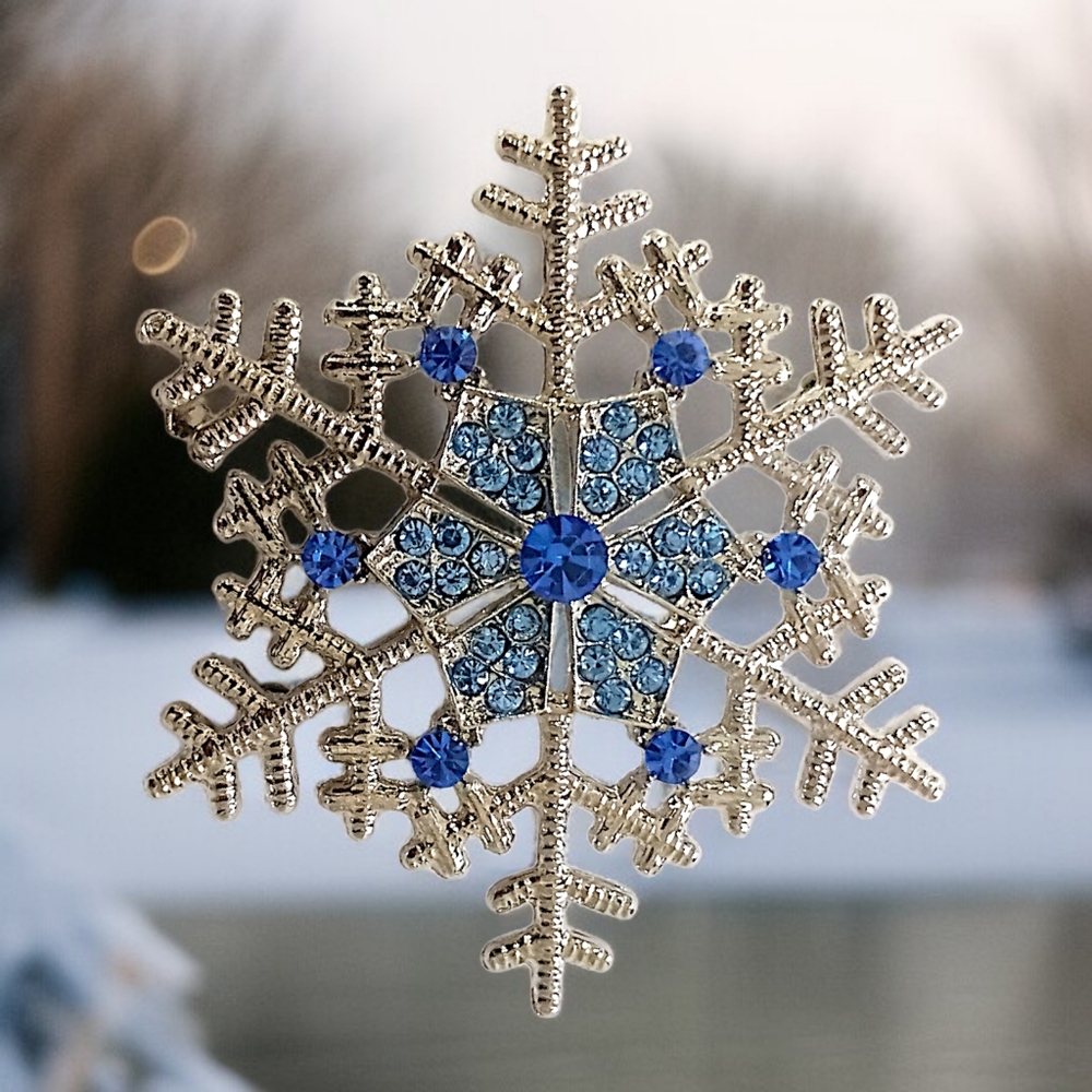 Icy Snowflake Pin Brooch Pendant Star Blue Rhinestone Crystal Winter Silver Tone - Picture 11 of 16